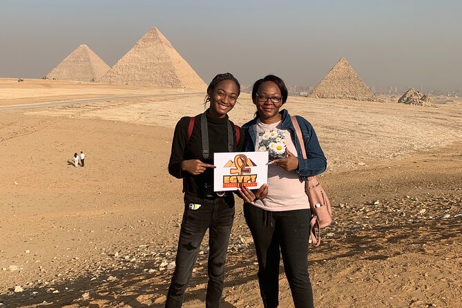 Private tour to Giza pyramids,sphinx,museum,market& lunch - Who should book this tour?