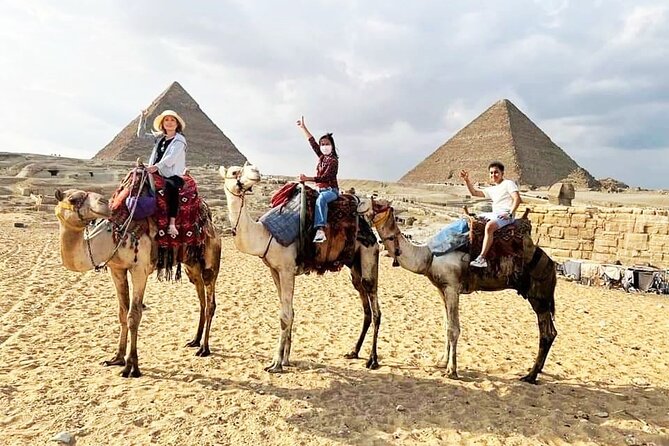 Private tour to Giza, Sakkara, Memphis with Camel and Lunch - Lunch before the Giza finale