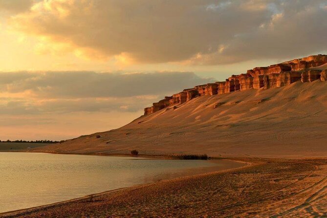 Private Tour to Whales Valley & Wadi El Rayan Waterfalls in El Fayoum from Cairo - How the guides affect the day