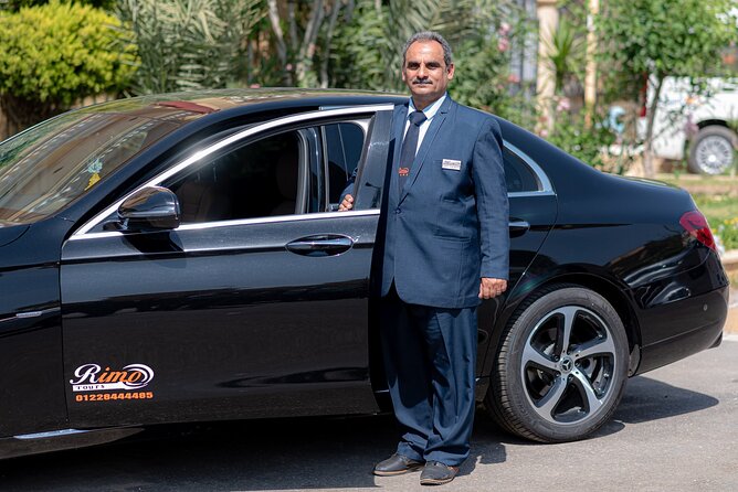 Private VAN Airport Transfer: Cairo Airport Transfer to anywhere in Cairo - Why a private transfer can be good value at $23