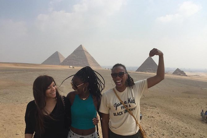 Privet Tour to Pyramids of Giza, Sphinx & Memphis and Saqqara - Food, vehicle, and guide support