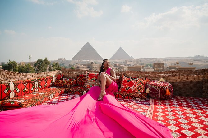 Pyramid Duo Rooftop Capturing Elegance from the Rooftop - What happens during the one-hour shoot