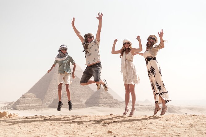Pyramids, Egyptian Museum & Bazaar With Photographer - The Egyptian Museum: two hours with the country’s past