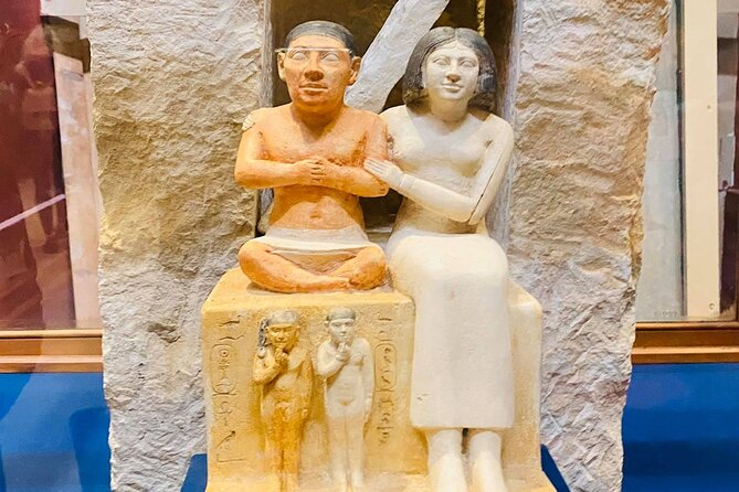 Pyramids Of Giza And Egyptian Museum Tour By Bus From Hurghada - Giza Plateau and the three pyramids