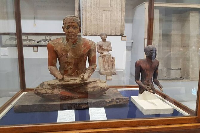 Pyramids Of Giza And Egyptian Museum Tour By Bus From Hurghada - Meeting the Great Sphinx