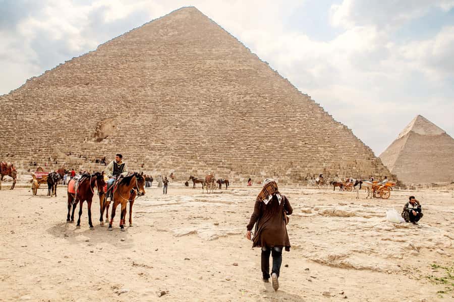 Pyramids of Giza and Great Sphinx: Private Half-Day Tour - Photos are a real part of the experience