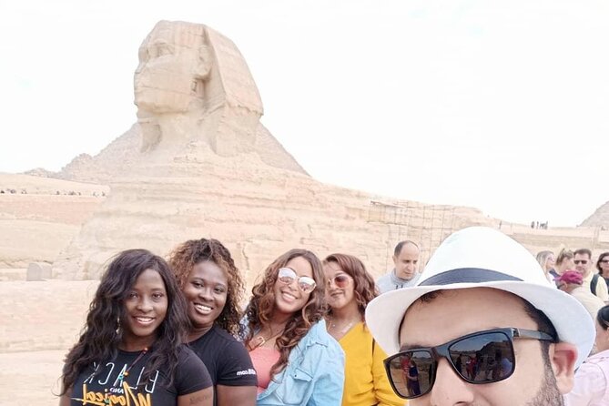 Pyramids of Giza and the Egyptian Museum Trip - The papyrus gallery: a short stop with a shopping angle