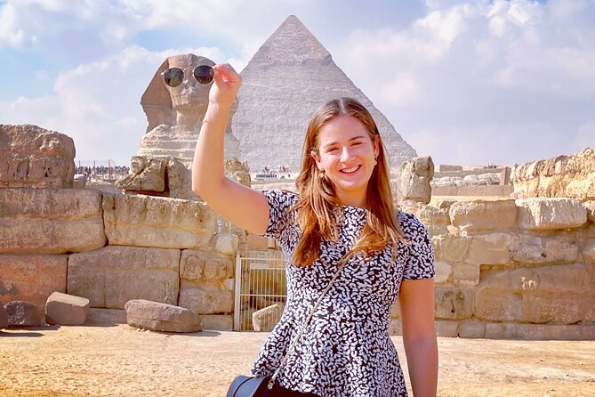 Pyramids of Giza half-day tour - Why the photographer-guide pairing matters at Giza