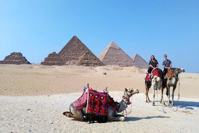 Pyramids of Giza & Saqqara complex - Giza Plateau: the Great Pyramid, three royal tombs, and the Sphinx
