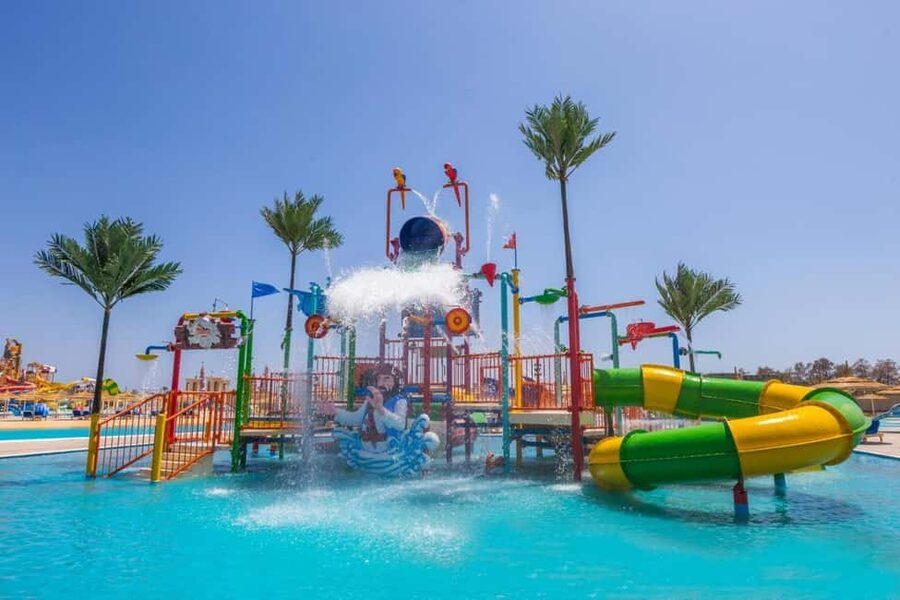 Sharm El-Sheikh: Albatros Aqua Park with Lunch & Transfers - Why the air-conditioned transfer matters