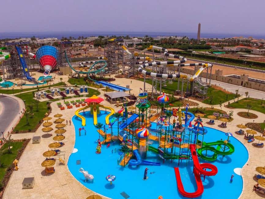 Sharm El-Sheikh: Albatros Aqua Park with Lunch & Transfers - What to pack for a hot, wet day