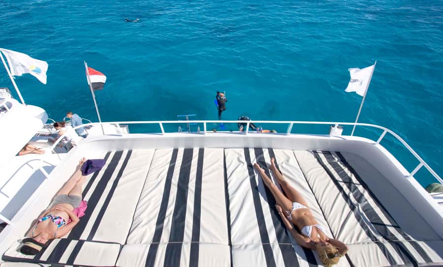 Sharm El-Sheikh: Luxury Ras Mohammed & White Island Cruise - Timing, weather, and what to pack