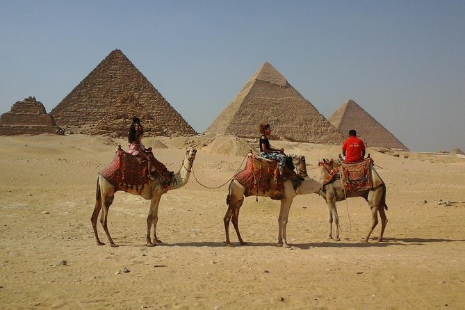 Sightseeing Day Tour to Pyramids, Egyptian Museum and Bazaar from Giza or Cairo - A full Cairo day built around Egypt’s three big sights