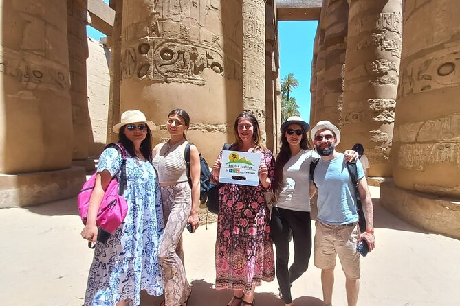 Small group Hurghada to Luxor, Valley of the Kings by Van - The 4 a.m. pickup and drive across the desert