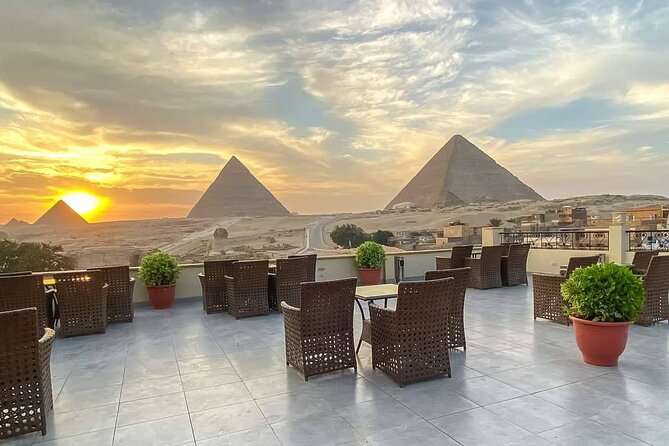 Sound and light show with Dinner with Pyramids view Roof Top Restaurant - Booking, cancellation, and practical details