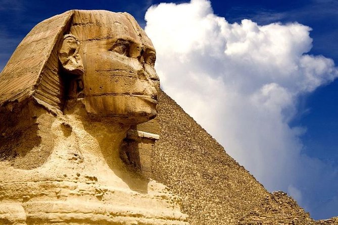 The Giza Pyramids & The museum of Egyptian civilization - Why the private format matters in Cairo