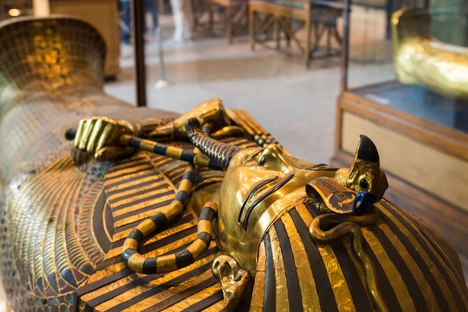 The Grand Egyptian Museum (GEM), Private Guided Tour. - Three hours with the ancient collections
