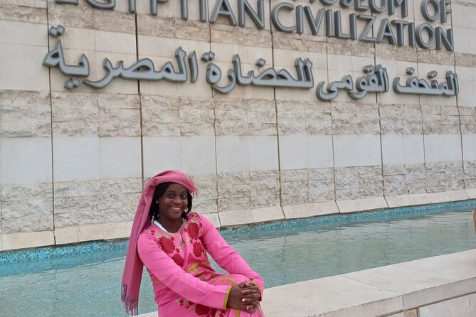 The Great Giza Pyramids and NMEC - The guide can shape the whole experience