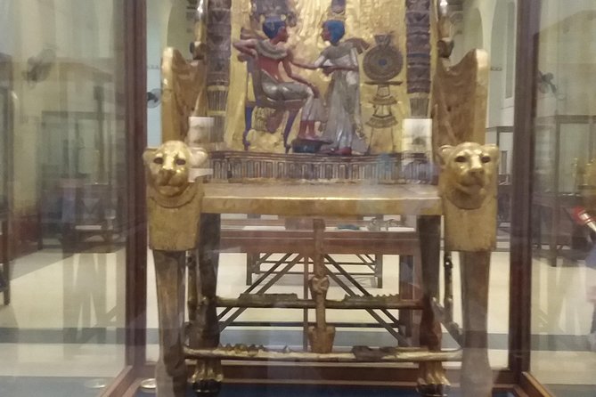 The Old Egyptian Museum in Cairo ( At Tahrir Square ) . - Small details that improve the visit