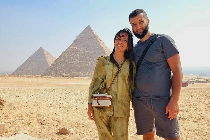 The pyramids & Museum day tour - King Tut’s treasure room