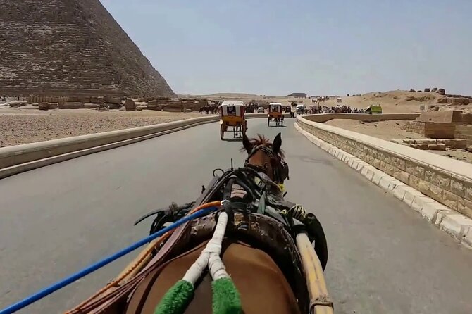 Top Attractions Tour in Giza Pyramids And Horse carriage With panoramic view - Khafre and the Sphinx connection