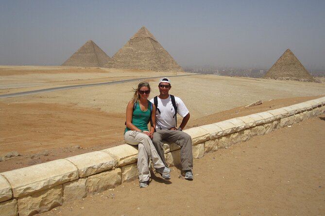 Top Attractions Tour in Giza Pyramids And Horse carriage With panoramic view - Guides who add value through patience and photographs
