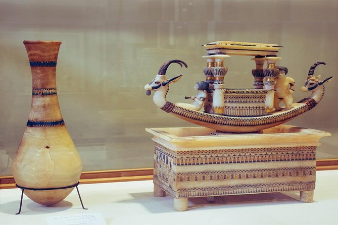 Tour to Giza Pyramids and The Egyptian Museum - Two hours inside the Egyptian Museum