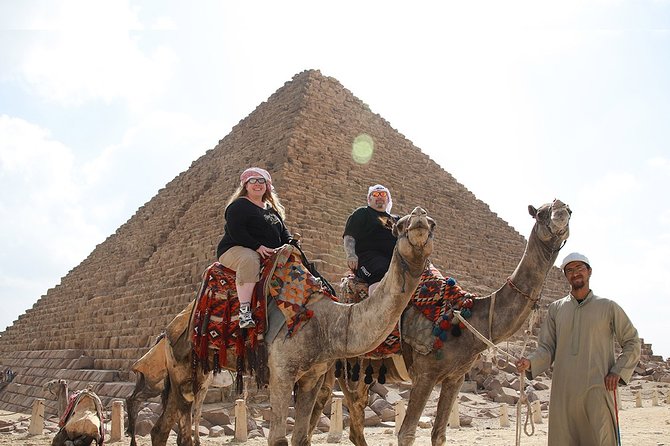 Tour to Pyramids of Sakkara & Dahshur - Lunch, water, and the value of a private day