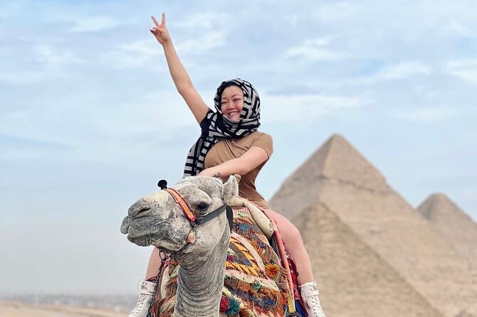 Tour to the Great Pyramids City, Panoramic View, Sphinx and Camel - The camel element needs clarification
