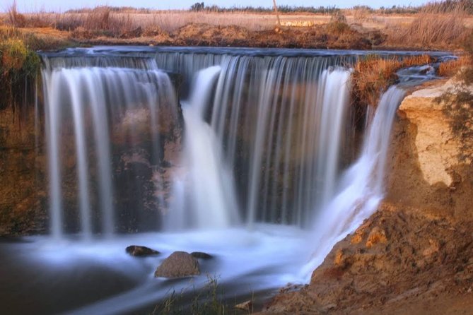 Valley of Whales and Wadi El Rayan Water Falls Day Tour from Cairo - Wadi El Rayan is more than a waterfall stop