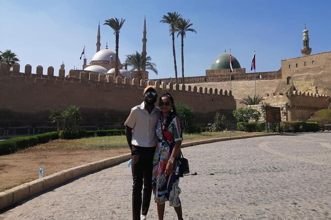 VIP Cairo Day Trip Coptic Orthodox Church & Islamic Old Mosques - Walking the old lanes