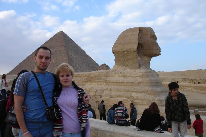 VIP Day Trip to Cairo by Bus with Top Tour operators - The Egyptian Museum and Tutankhamun’s mask
