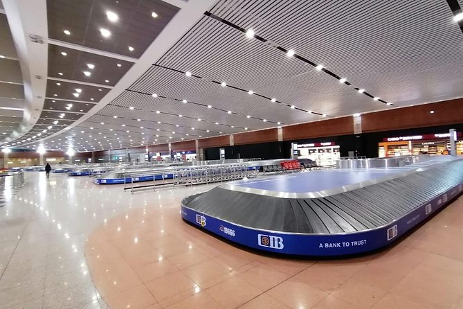 VIP Meet and Greet Private Hotel Transfer from Cairo Airport - What the private format means for value