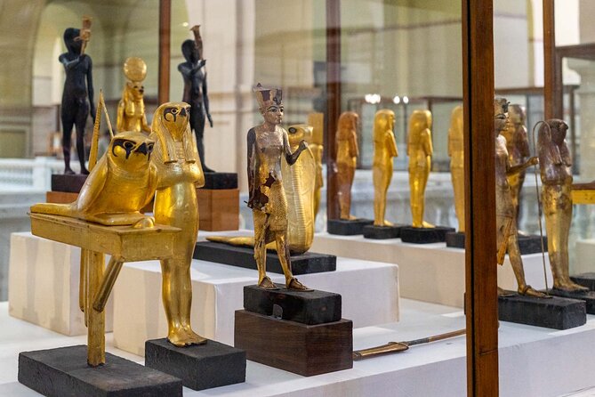 Wonderful Full Day Egyptian Museum and Great Pyramid - Chephren and the Sphinx Add the Human Detail